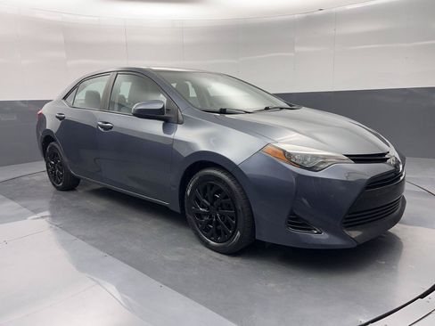 Used 2018 Toyota Corolla LE FWD image 33