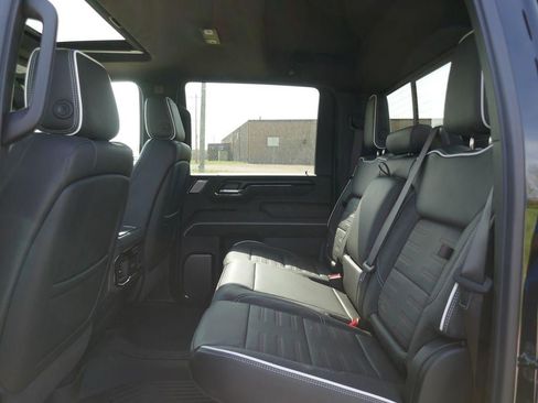 New 2026 GMC Sierra 2500 AT4X w/ AT4X AEV Edition AWD/4WD image 17