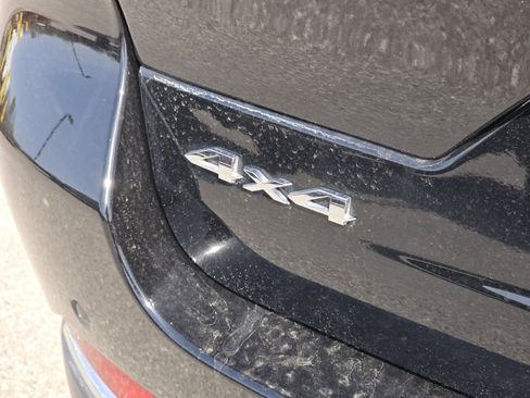 Certified 2023 Jeep Grand Cherokee Limited w/ Luxury Tech Group II image 25