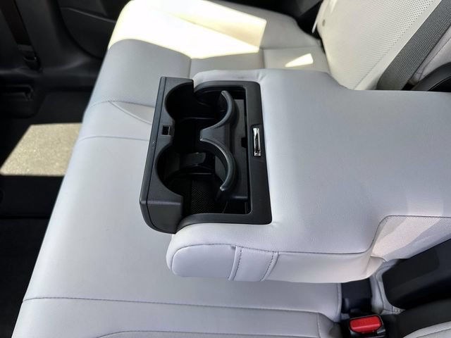 Used 2023 Lexus RX 350 Premium w/ Accessory Package AWD/4WD image 13