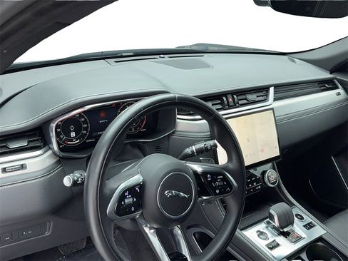 Used 2024 Jaguar F-PACE R-Dynamic S image 14