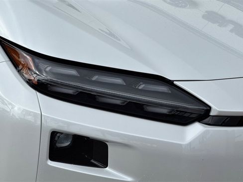 New 2026 Subaru Solterra Limited XT image 34