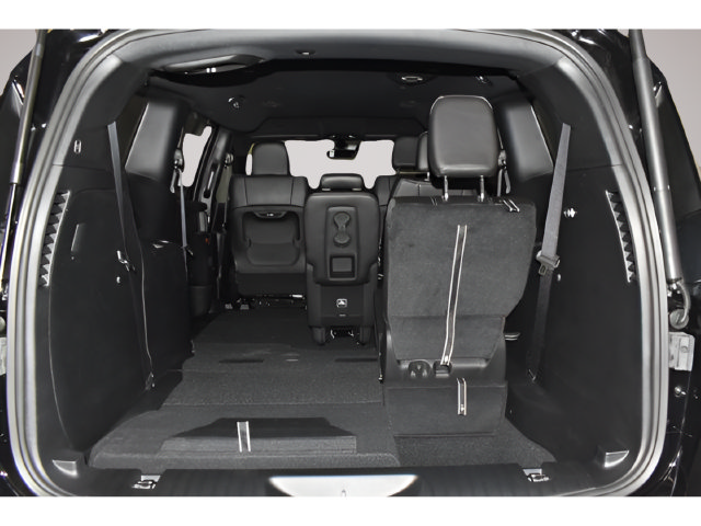 New 2026 Chrysler Pacifica Select w/ S Appearance Package FWD image 31