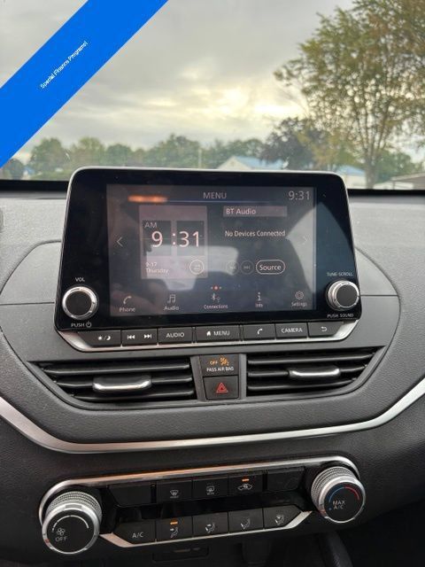 Used 2020 Nissan Altima 2.5 S FWD image 24