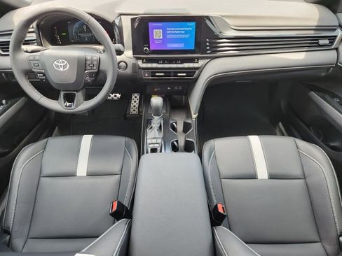 Certified 2025 Toyota Camry SE AWD/4WD image 23