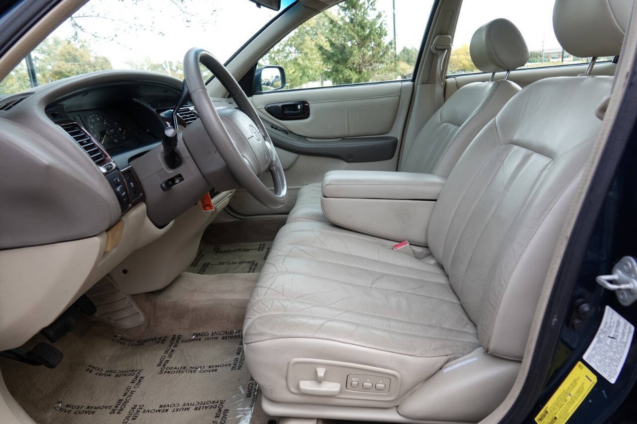 Used 1999 Toyota Avalon XLS FWD image 65