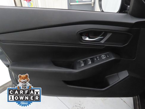 Used 2025 Honda Accord SE image 9