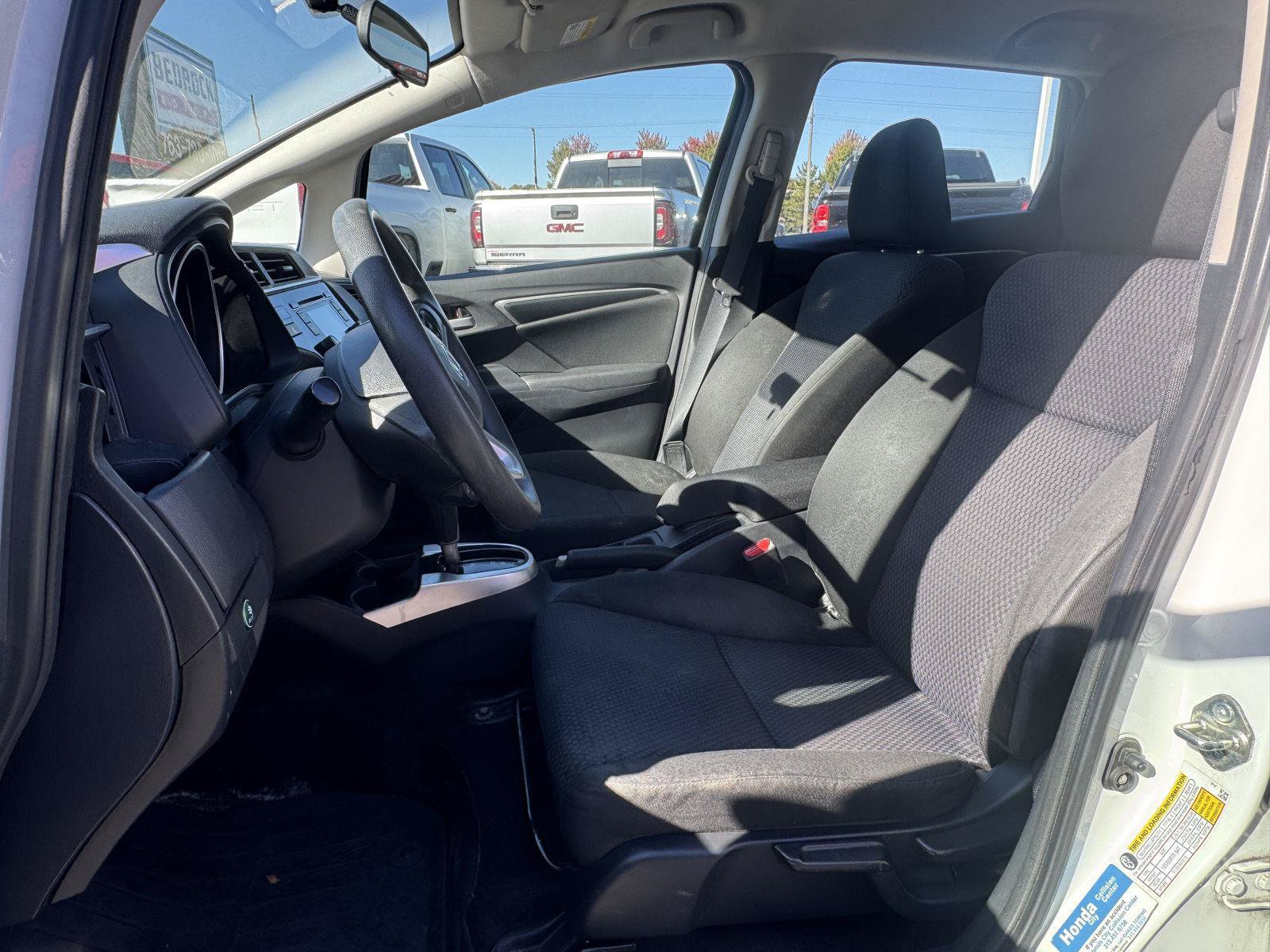 Used 2019 Honda Fit LX image 4