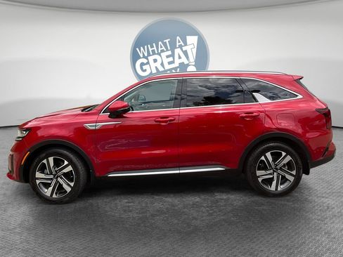 Certified 2023 Kia Sorento SX Prestige w/ Panoramic Sunroof Package AWD/4WD image 7