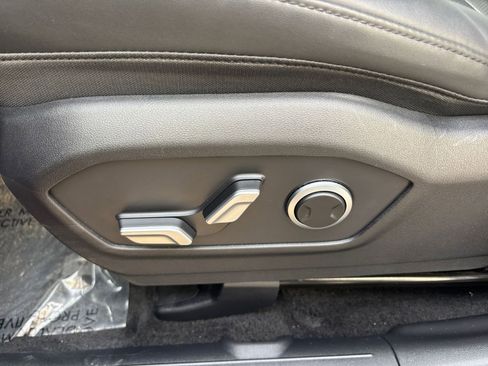 Used 2025 Hyundai Santa Fe SEL image 22