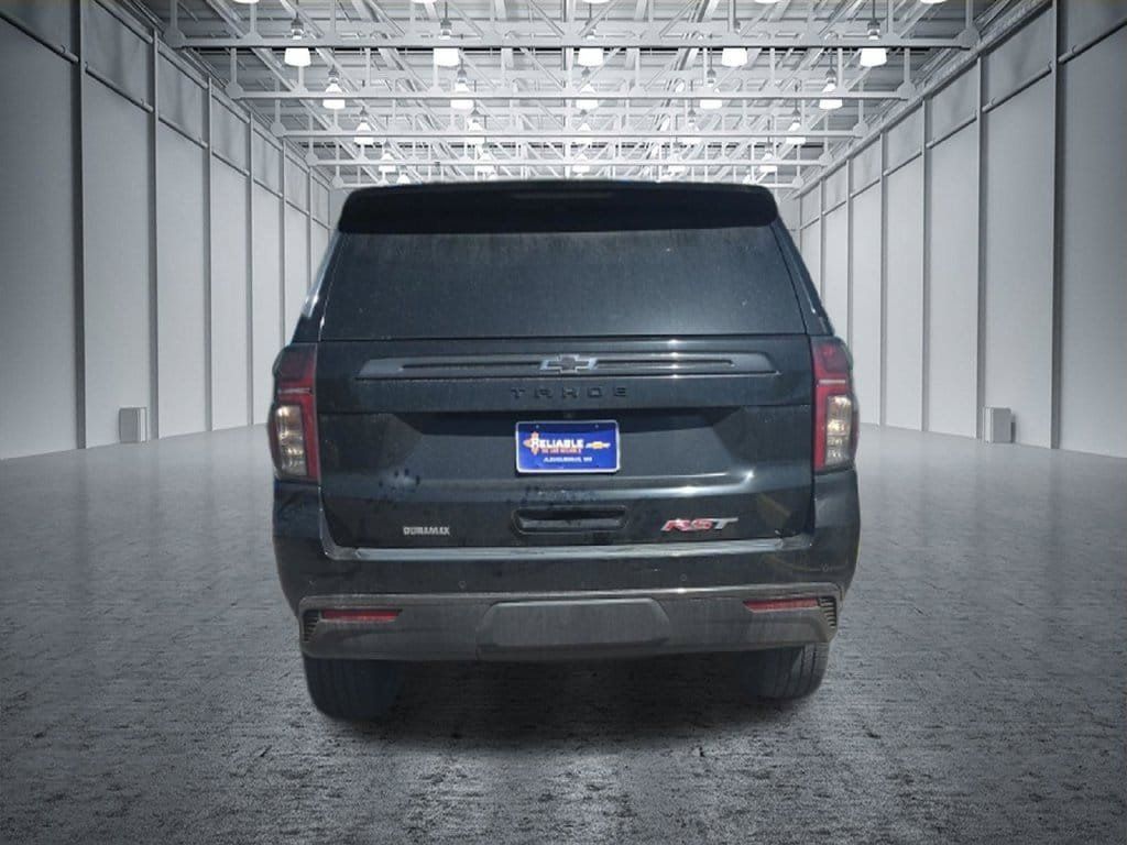 Used 2021 Chevrolet Tahoe RST w/ Luxury Package AWD/4WD image 5
