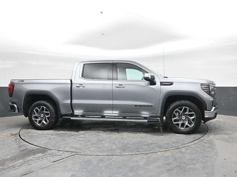 New 2026 GMC Sierra 1500 SLT w/ SLT Premium Package AWD/4WD image 8