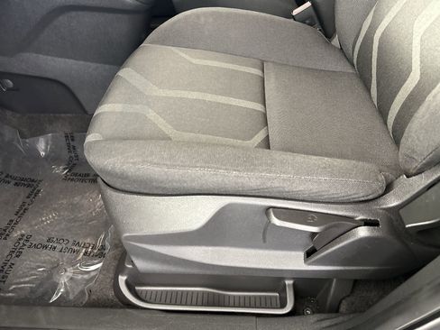 Used 2016 Ford Transit Connect XLT image 16