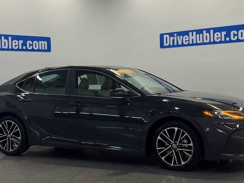 Used 2025 Toyota Camry XLE w/ Premium Plus Package AWD/4WD image 9