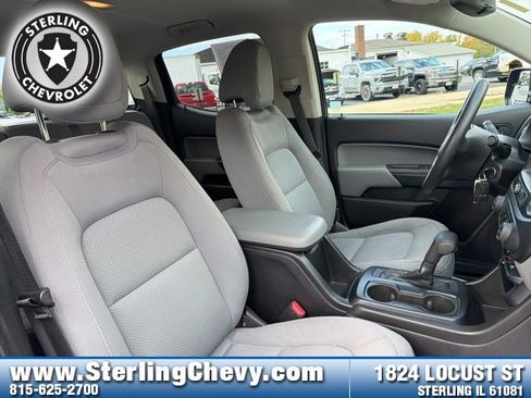 Used 2019 Chevrolet Colorado W/T w/ WT Convenience Package image 11