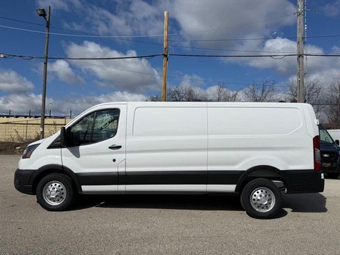 New 2026 Ford Transit 250 Low Roof AWD image 7