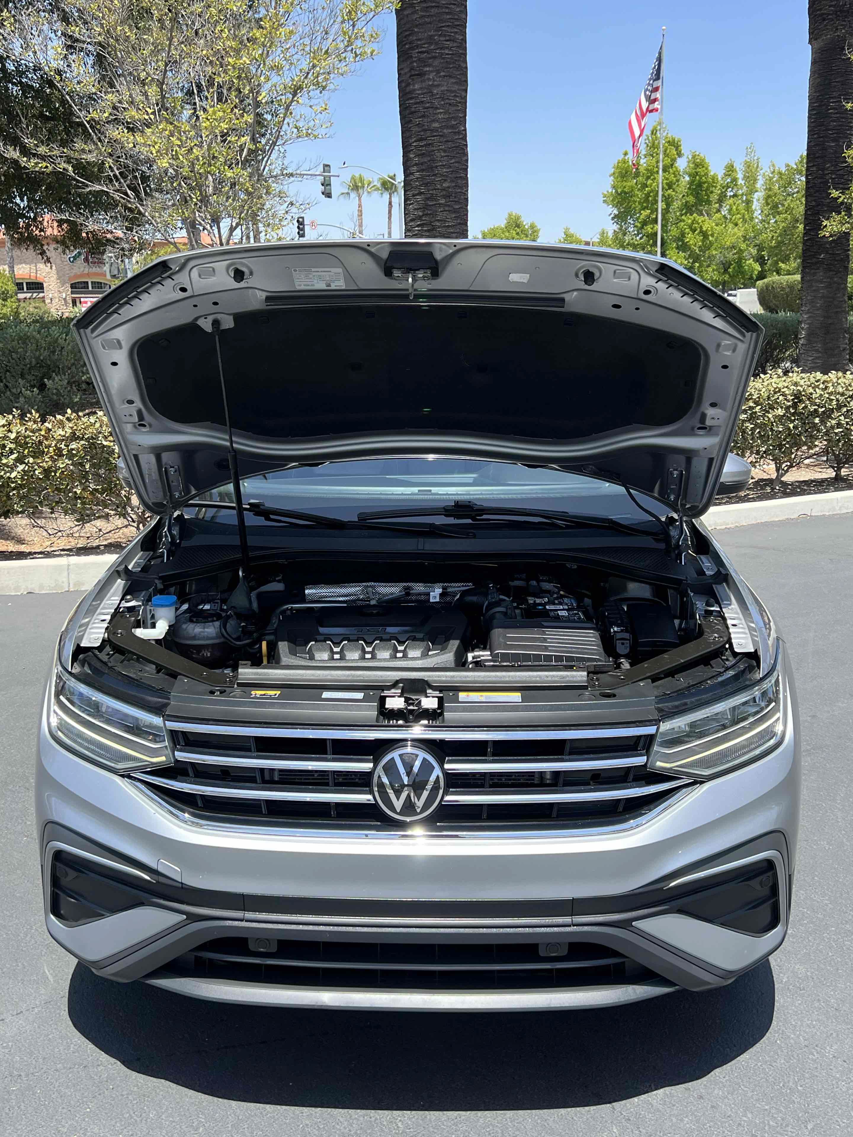 Used 2023 Volkswagen Tiguan SE FWD image 21