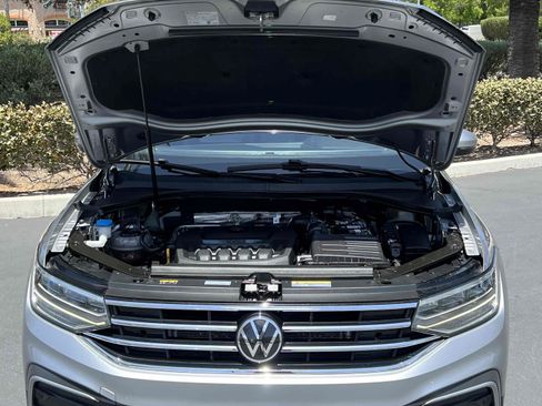 Used 2023 Volkswagen Tiguan SE FWD image 21