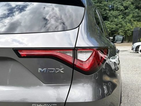 Certified 2023 Acura MDX SH-AWD w/ Technology Package image 11