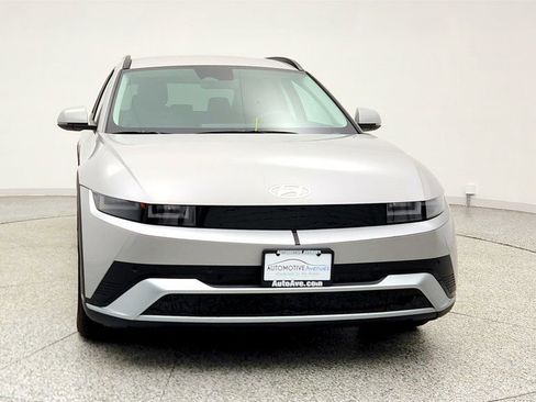 Used 2025 Hyundai Ioniq 5 SEL image 2