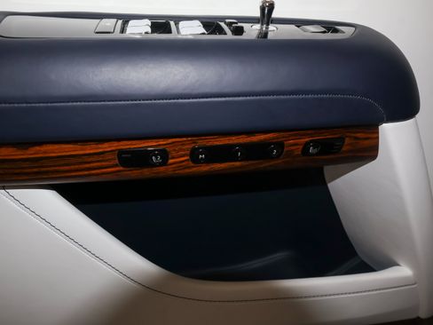 Used 2022 Rolls-Royce Ghost AWD/4WD image 22