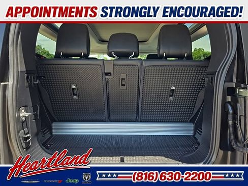 Used 2021 Land Rover Defender 90 First Edition AWD/4WD image 98