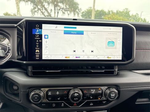 New 2025 Jeep Wrangler Unlimited Rubicon w/ Steel Bumper Group image 21