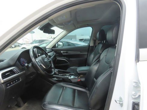 Used 2021 Kia Telluride S AWD/4WD image 18