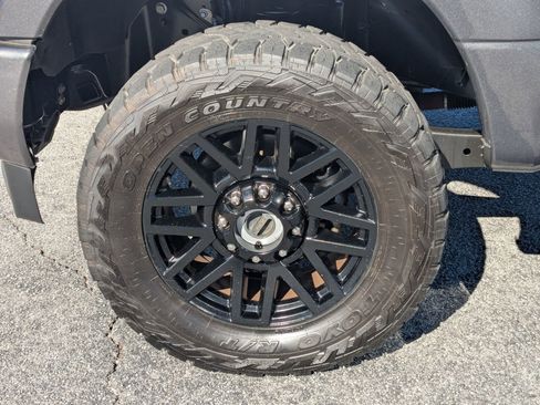 Used 2019 Ford F250 Lariat w/ Lariat Ultimate Package image 10