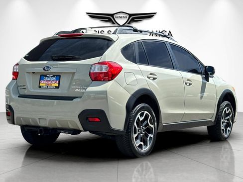 Used 2017 Subaru Crosstrek 2.0i Limited AWD/4WD image 4