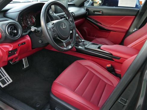 Used 2023 Lexus IS 350 F Sport image 9