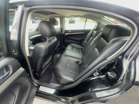 Used 2012 INFINITI G37 x Sedan w/ Premium Pkg AWD/4WD image 12