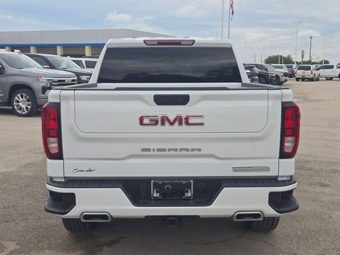 Used 2024 GMC Sierra 1500 Elevation w/ X31 Off-Road Package AWD/4WD image 5