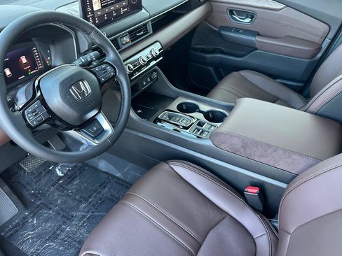 New 2026 Honda Pilot Elite image 9