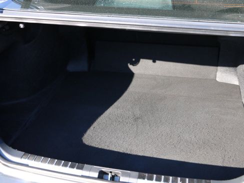 Used 2025 Toyota Camry XLE image 30