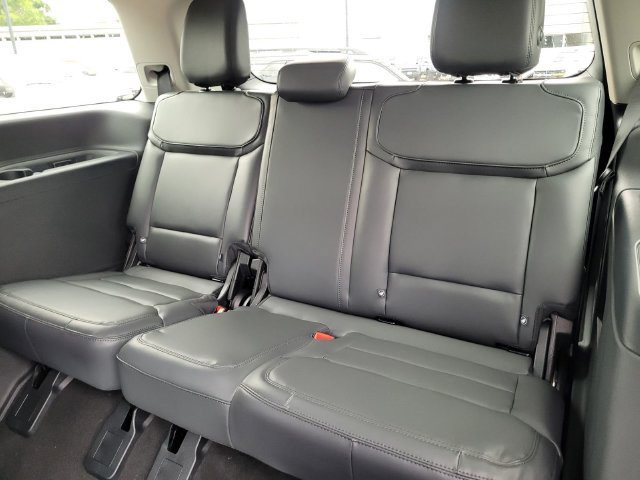 New 2026 Ford Expedition Active RWD image 13