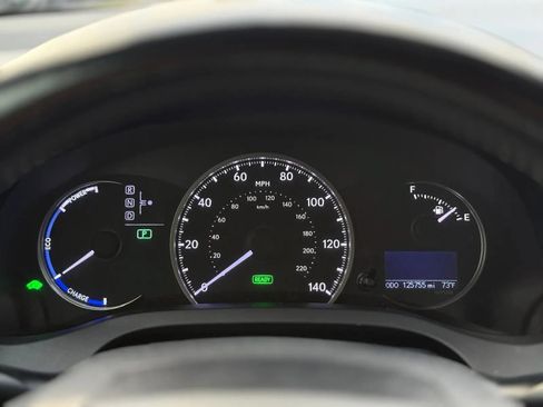 Used 2016 Lexus CT 200h FWD image 18