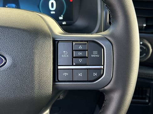 New 2025 Ford F150 Lightning Lariat image 29