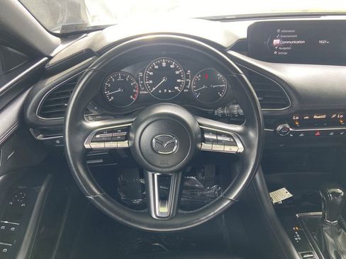Used 2019 MAZDA MAZDA3 Hatchback w/ Preferred Package FWD image 14