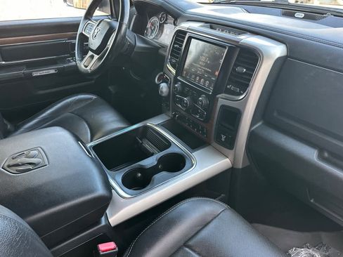 Used 2016 RAM 1500 Laramie w/ Convenience Group image 18