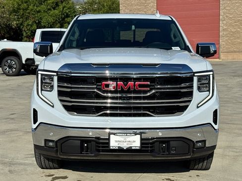 Used 2026 GMC Sierra 1500 SLT w/ SLT Premium Plus Package AWD/4WD image 5