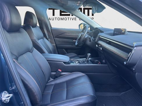 Used 2025 MAZDA CX-50 AWD 2.5 S w/ Premium Plus Pkg image 24