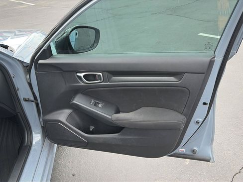 Used 2023 Honda Civic Sport image 18