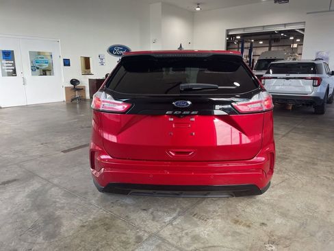 Certified 2022 Ford Edge ST-Line AWD/4WD image 7