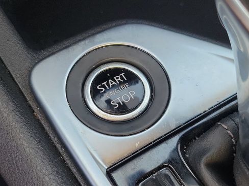 Certified 2024 Nissan Sentra SV FWD image 28