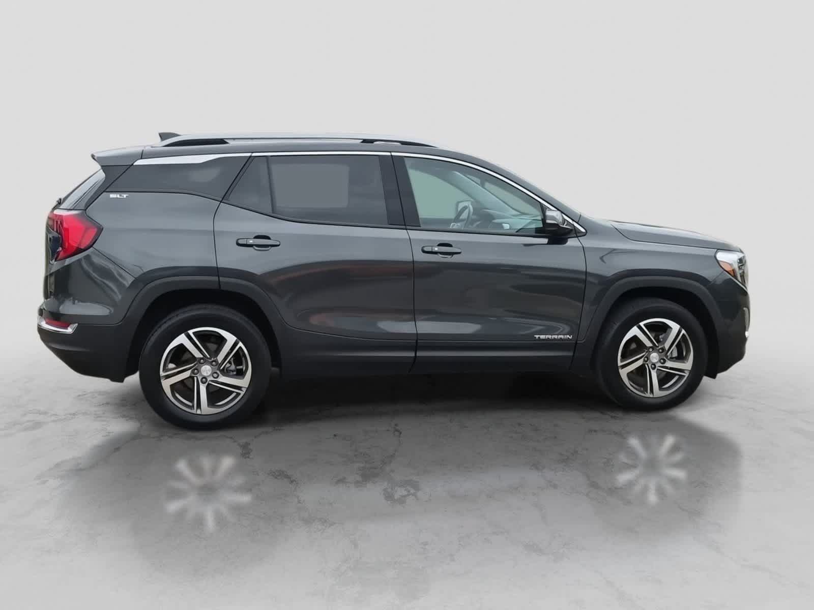 Used 2021 GMC Terrain SLT AWD/4WD image 9