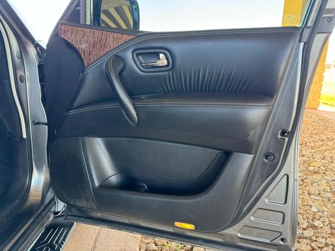 Used 2019 Nissan Armada Platinum w/ Captain's Chairs Package image 29