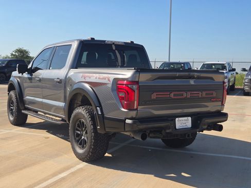 Used 2025 Ford F150 Raptor AWD/4WD image 5