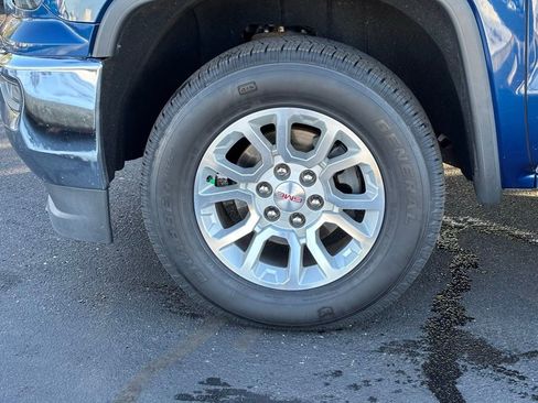 Used 2019 GMC Sierra 1500 SLE w/ SLE Value Package image 10