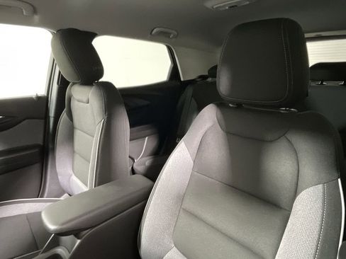 New 2026 Chevrolet TrailBlazer LS w/ LS Convenience Package image 18